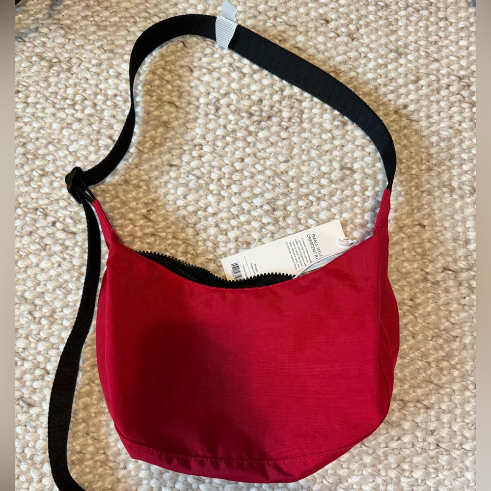 Baggu Candy Apple Red Small Crescent